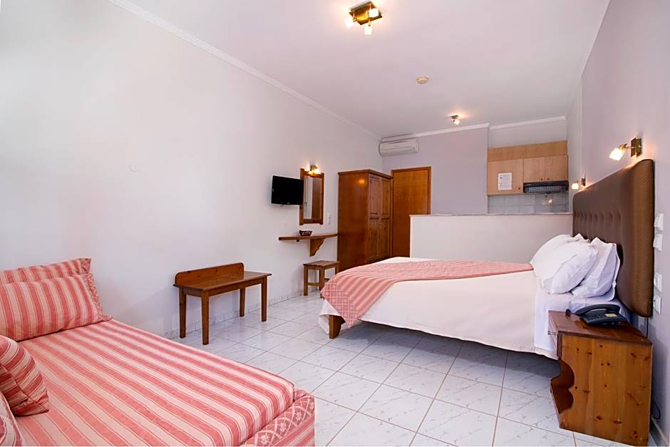 Kamelia & Semeli Hotel