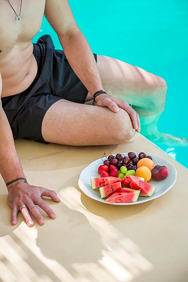 KLIDON Dreamy Living Suites