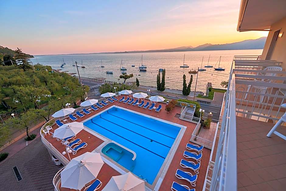 Hotel Benacus Torri del Benaco
