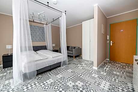Deluxe Quadruple Room