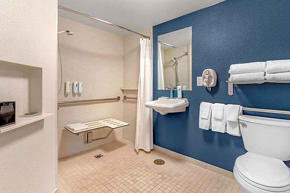 Country Inn & Suites by Radisson, Modesto/Salida