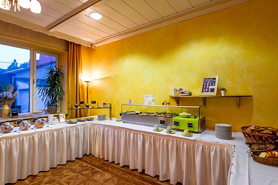 Hotel Goldflair am Rathaus