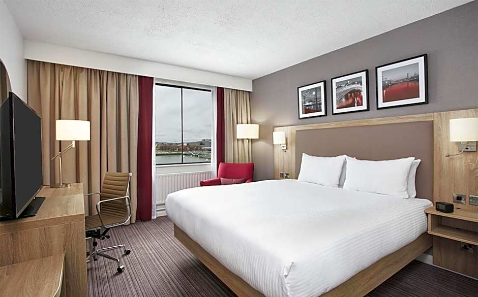 Hilton Garden Inn Dublin Custom House