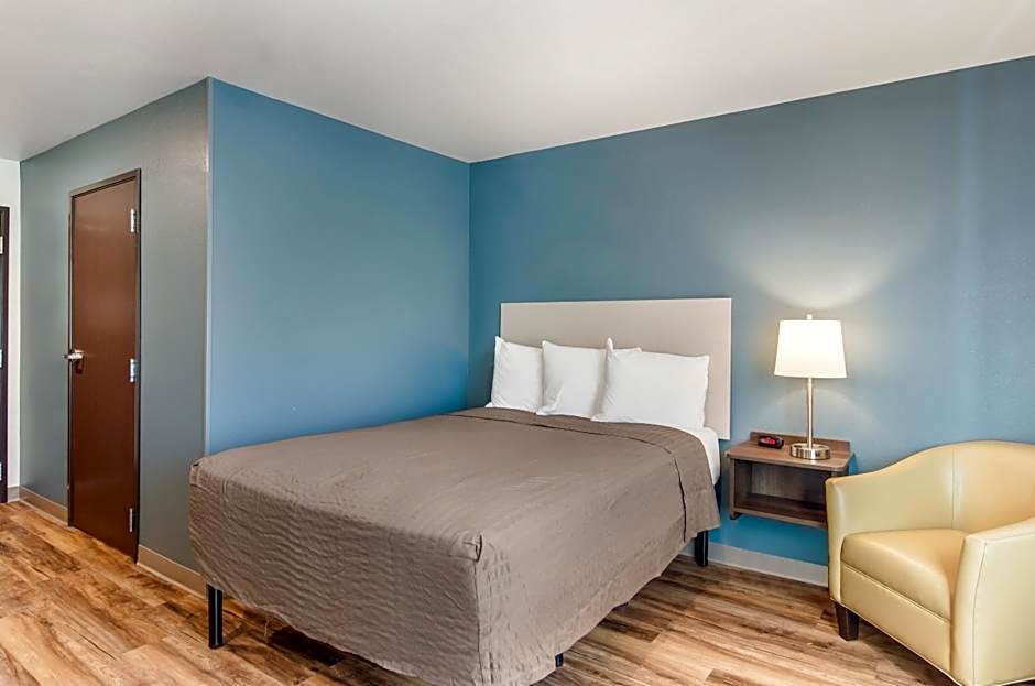WoodSpring Suites Thornton-North Denver