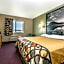 Super 8 by Wyndham Beresford