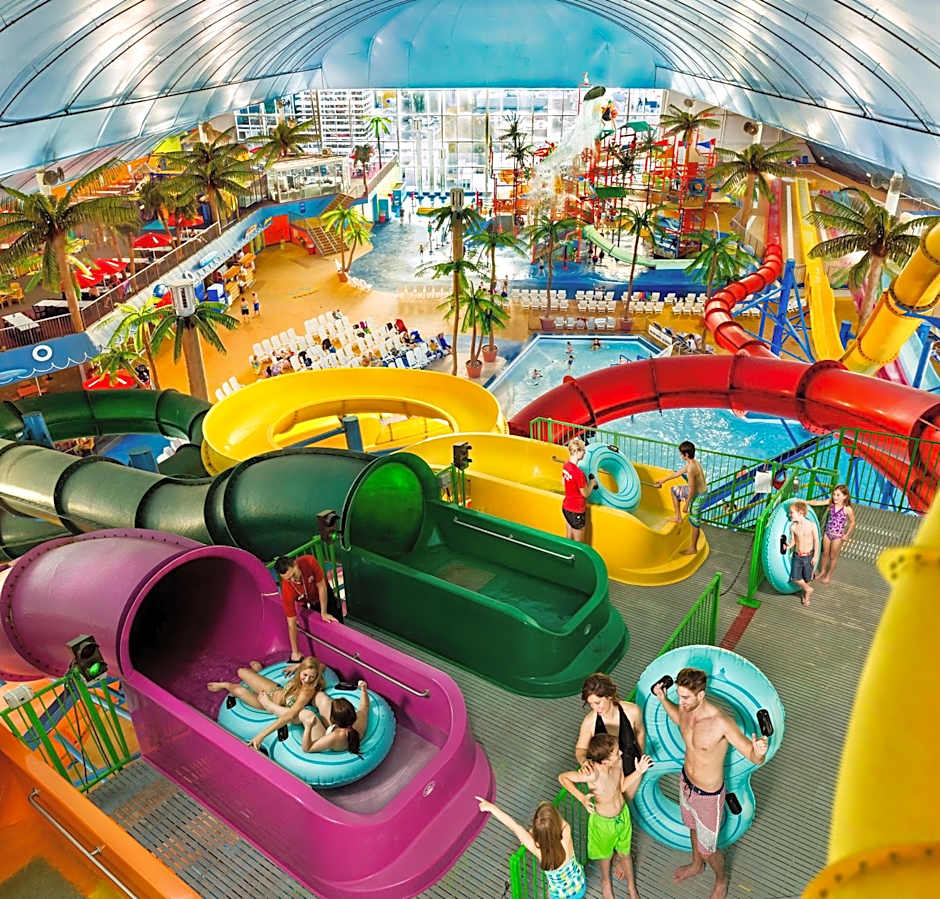 Skyline Hotel & Waterpark