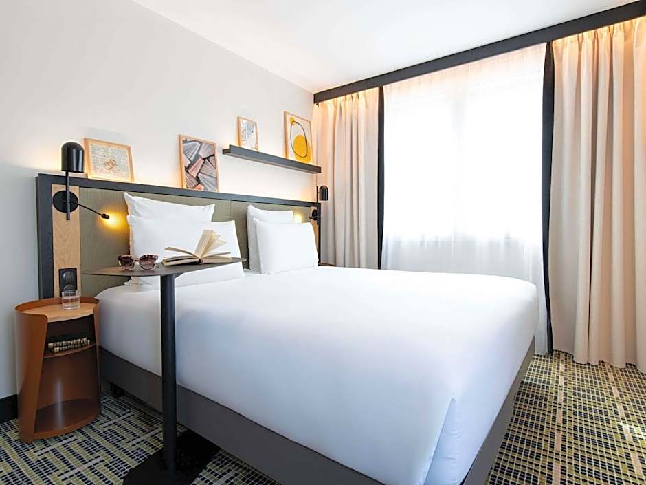 Mercure Paris Bercy Bibliotheque