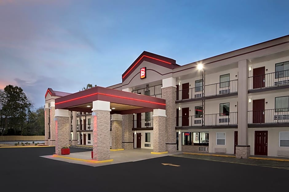 Red Roof Inn PLUS+ Birmingham East – Irondale/Airport