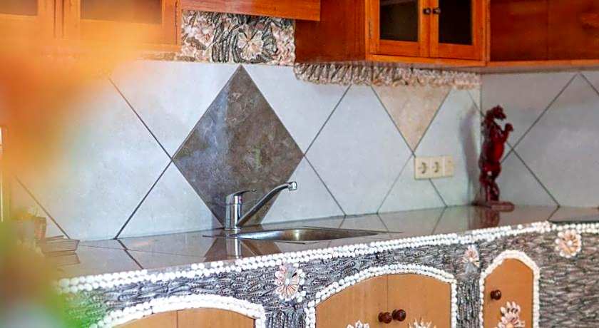 Deutsches-Eck Rikesti Hotel