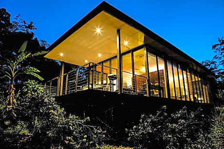 Glass On Glasshouse