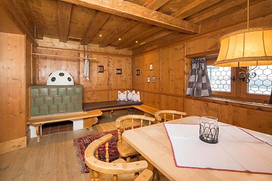 Angerer Alpine Suiten und Familienappartements Tirol