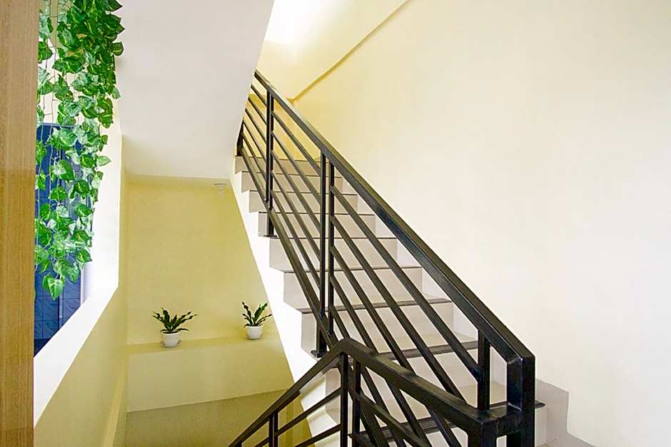 RedDoorz @ RS Adam Malik Medan