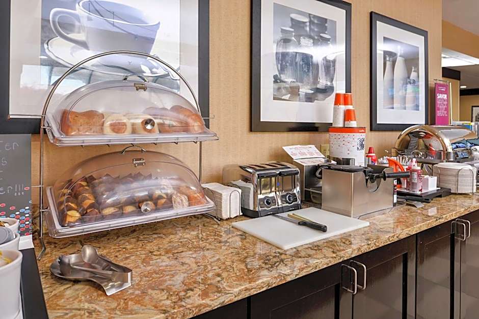 Hampton Inn By Hilton Staunton