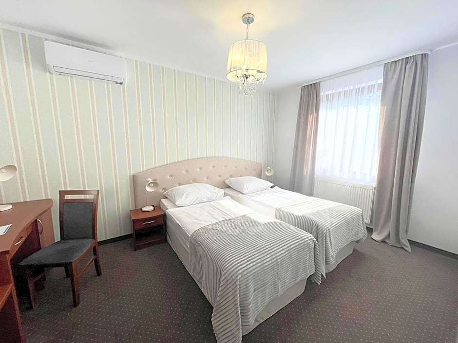 Hotel i Restauracja Borowianka