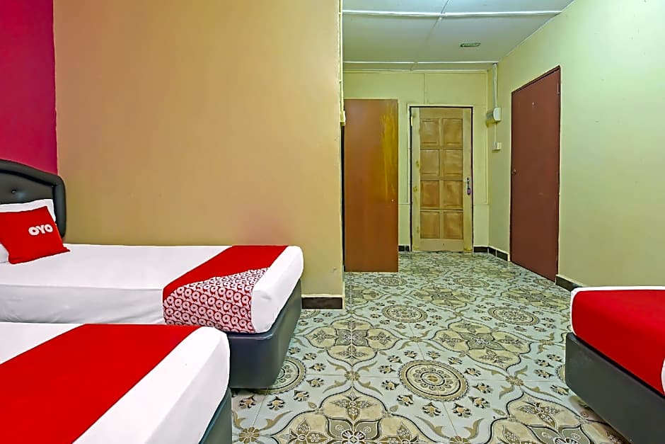 OYO 90675 Holiday View Inn – Kuala Tahan, 