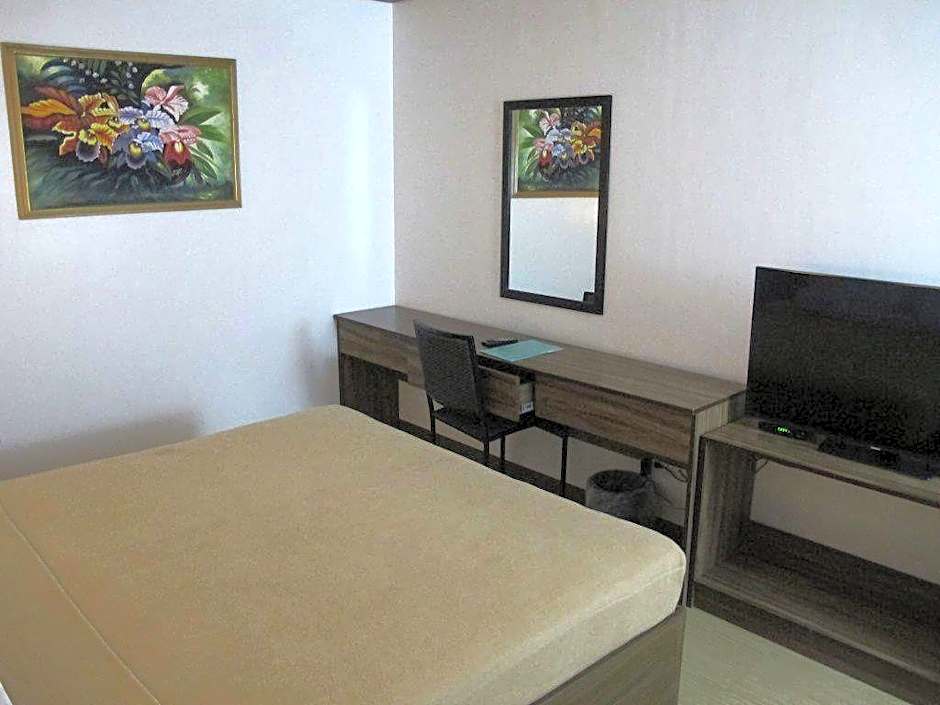 Leope Hotel