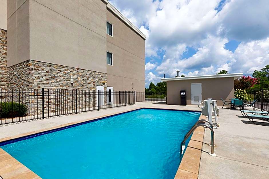 La Quinta Inn & Suites by Wyndham Cullman