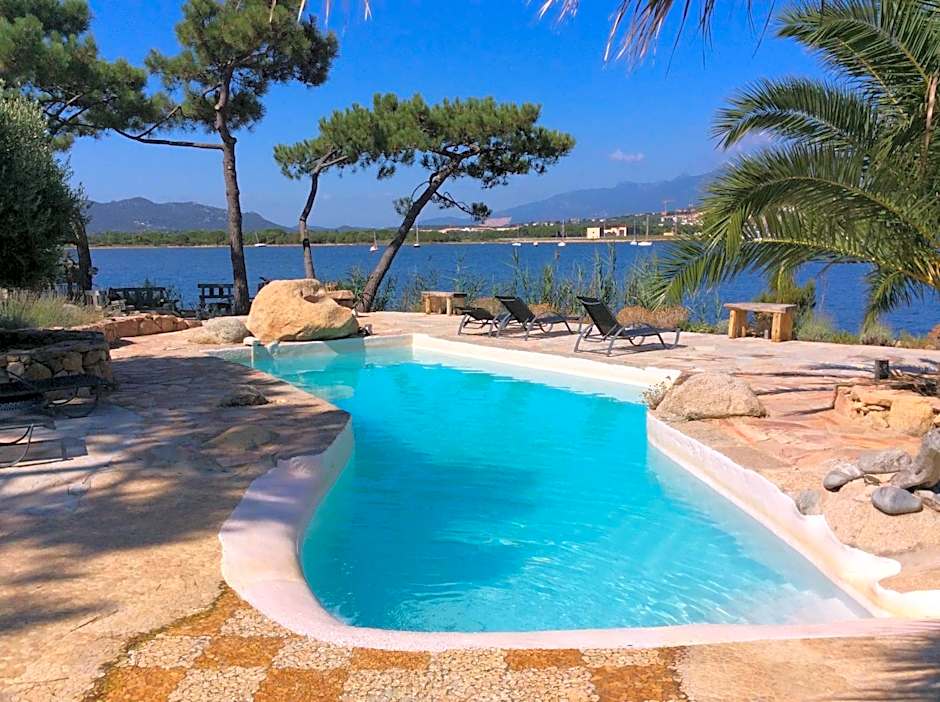 Maranatha, front de mer avec plage