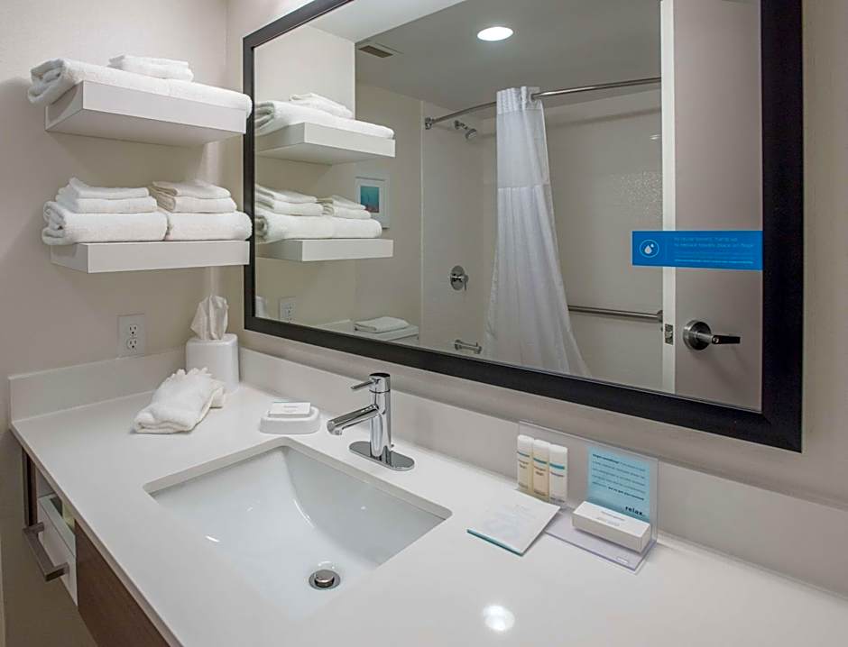 Hampton Inn By Hilton Wooster
