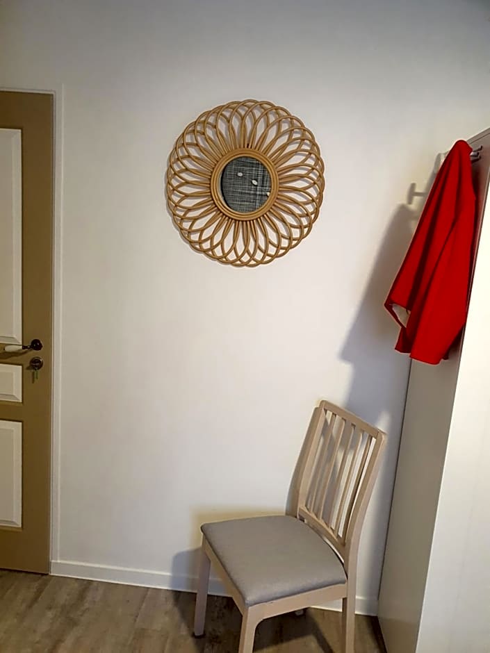 LA MARINA-Center-Parking-StationtoParis