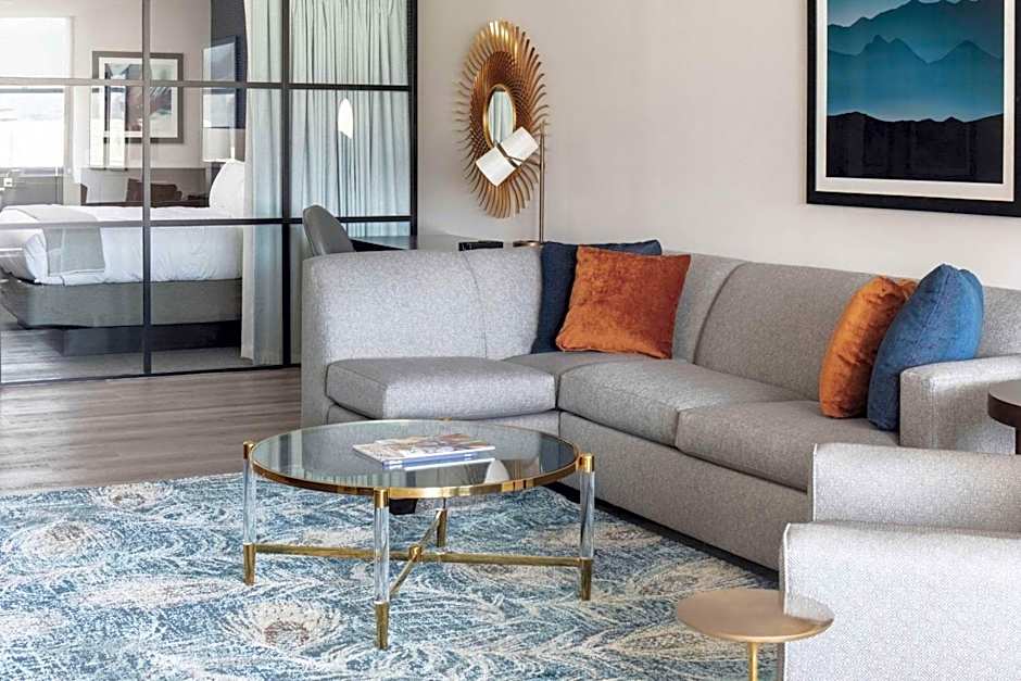 Haywood Park Hotel, Ascend Hotel Collection