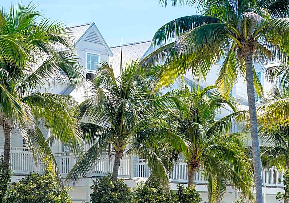 Parrot Key Hotel & Villas