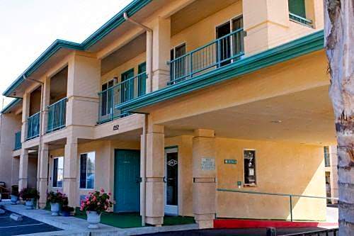 Oceano Inn