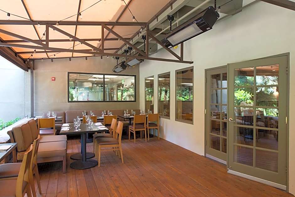 Harvest Inn