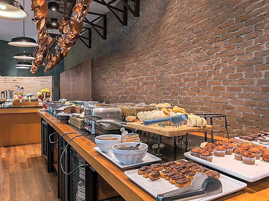 You Stay at Vila Olimpia - ITC