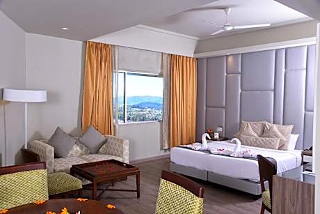 Deluxe Suite