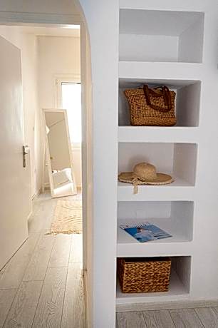 One-Bedroom Apartment with Garden View