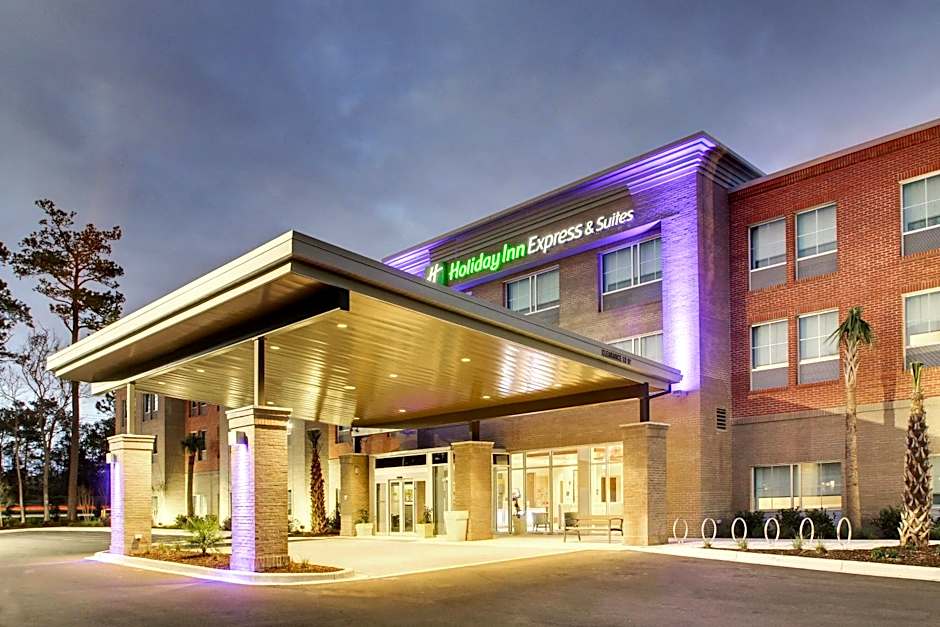 Holiday Inn Express & Suites Charleston NE Mt Pleasant US17 By IHG