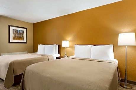 Queen Room with Two Queen Beds - Non-Smoking