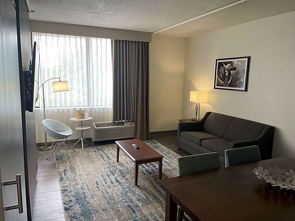 Saint Louis Airport Hotel