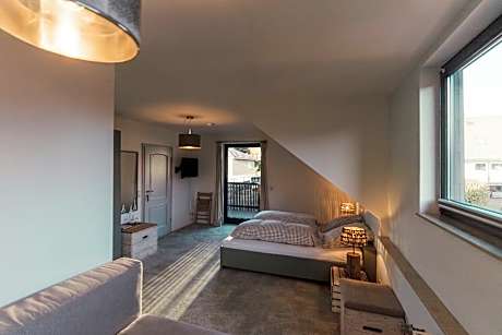 Familienzimmer- #7 - Gipfelzimmer-Eigenes Badezimmer-Balkon