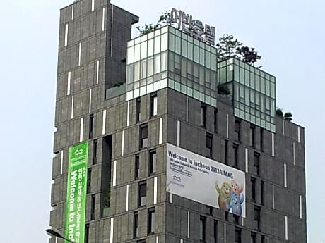 Urban Boutique Hotel