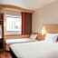 ibis Paris Pont de Suresnes Longchamp