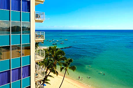 Kaimana Beach Hotel