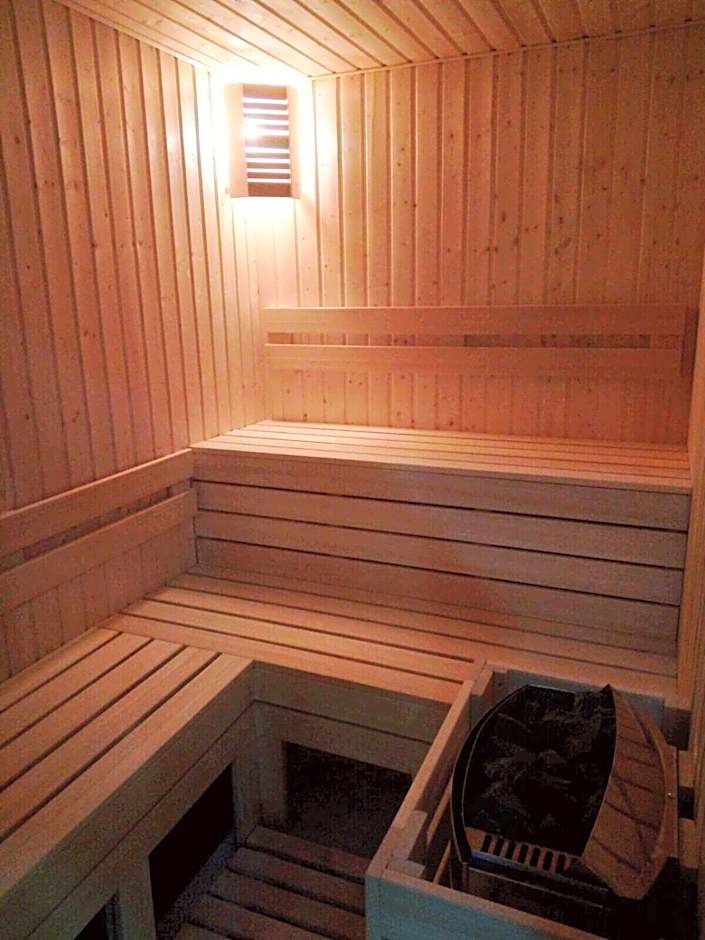 YMY HOTELS Târgu Jiu