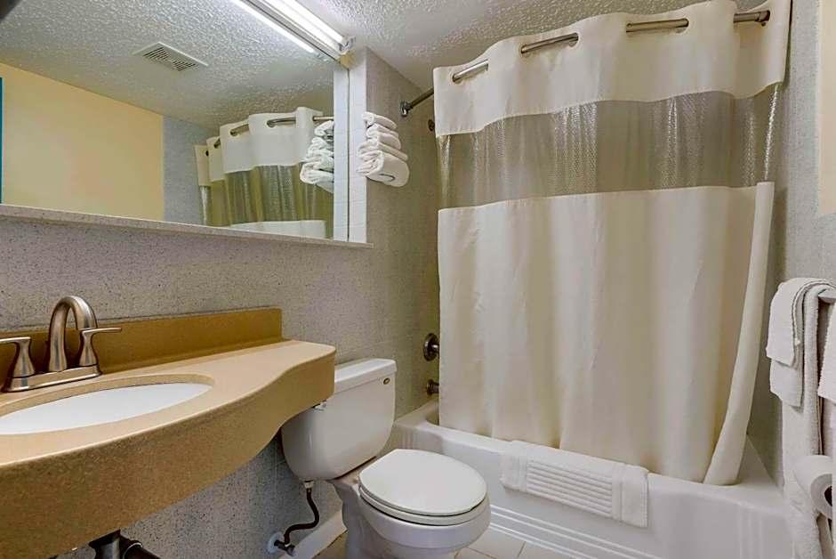 Rodeway Inn & Suites New Paltz - Hudson Valley