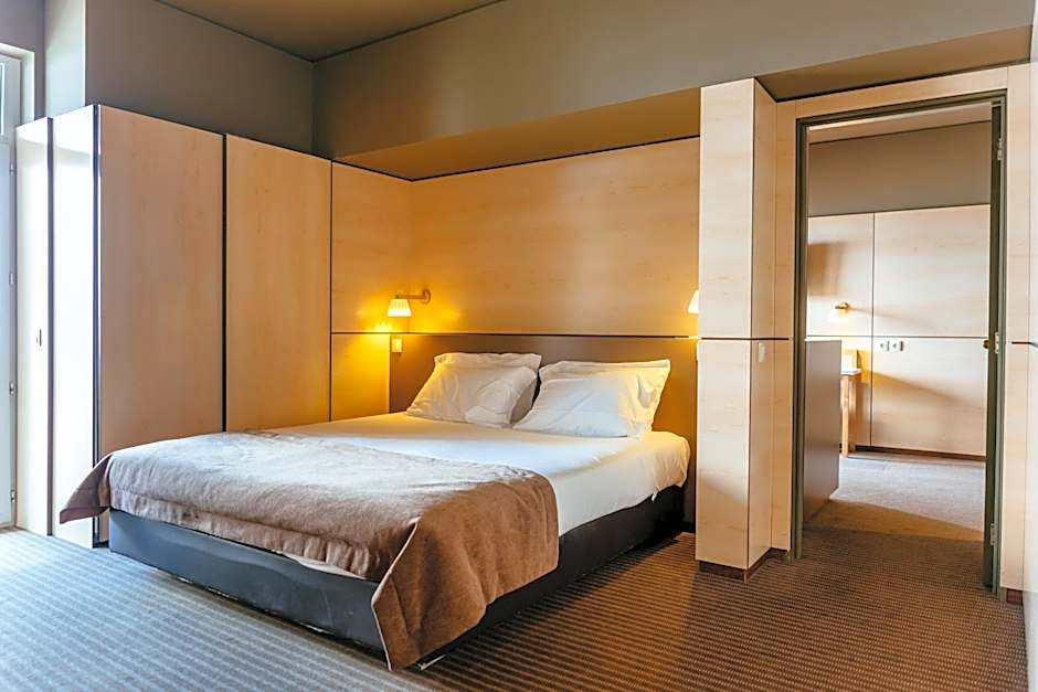 Axis Vermar Conference & Beach Hotel