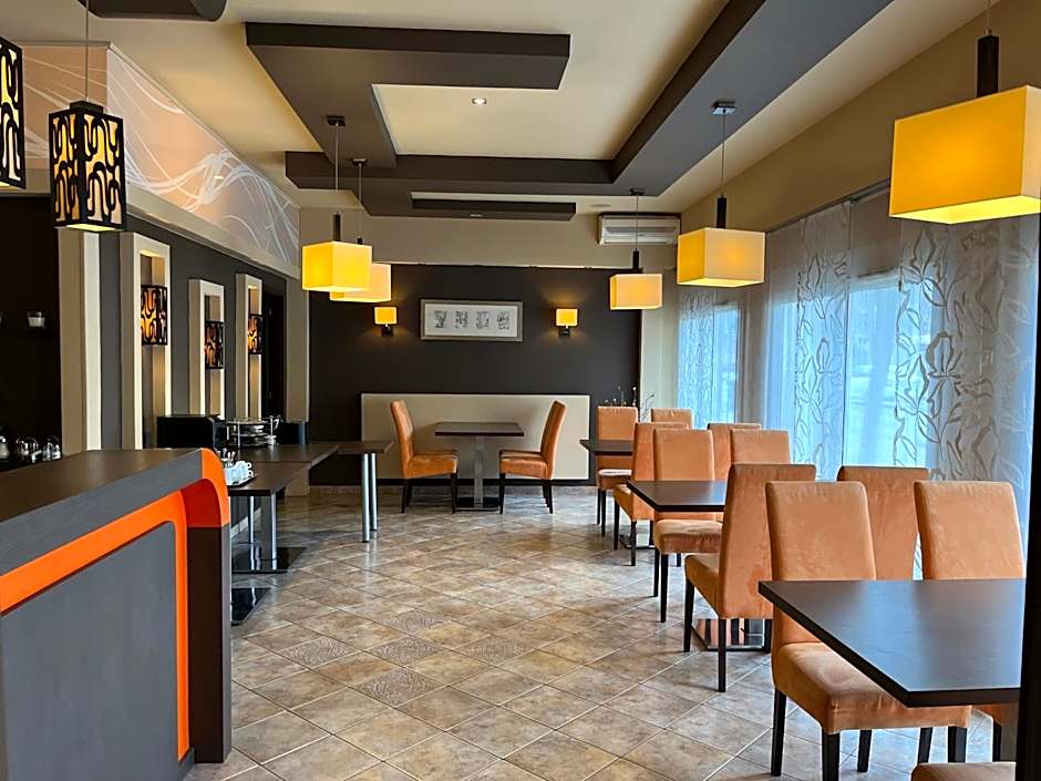 Alfa Hotel