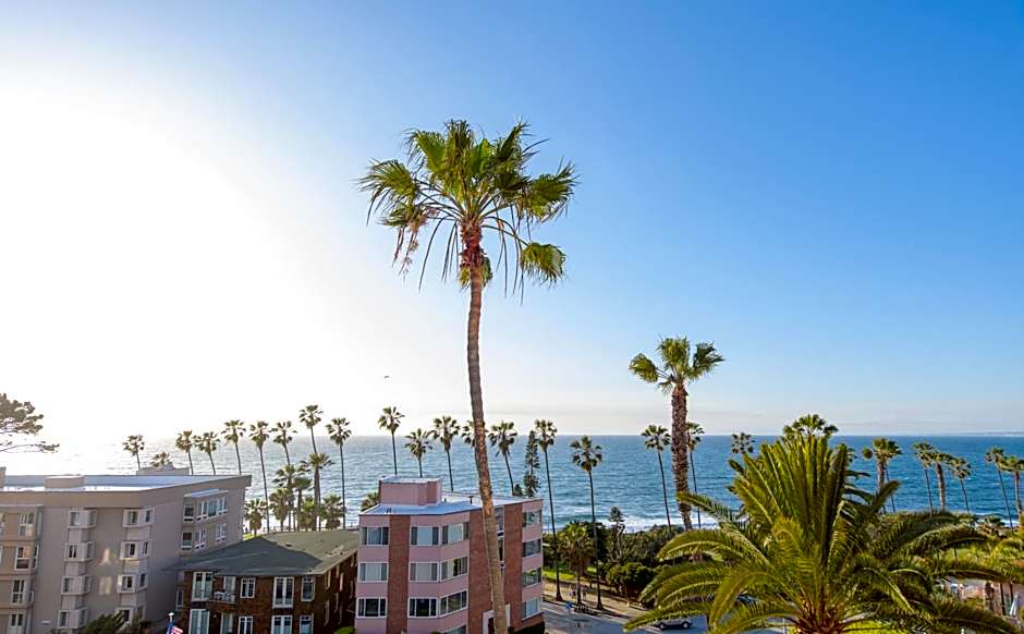 Cormorant Boutique Hotel