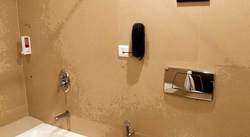 The Aures (formerly known as Keys Select The Aures)