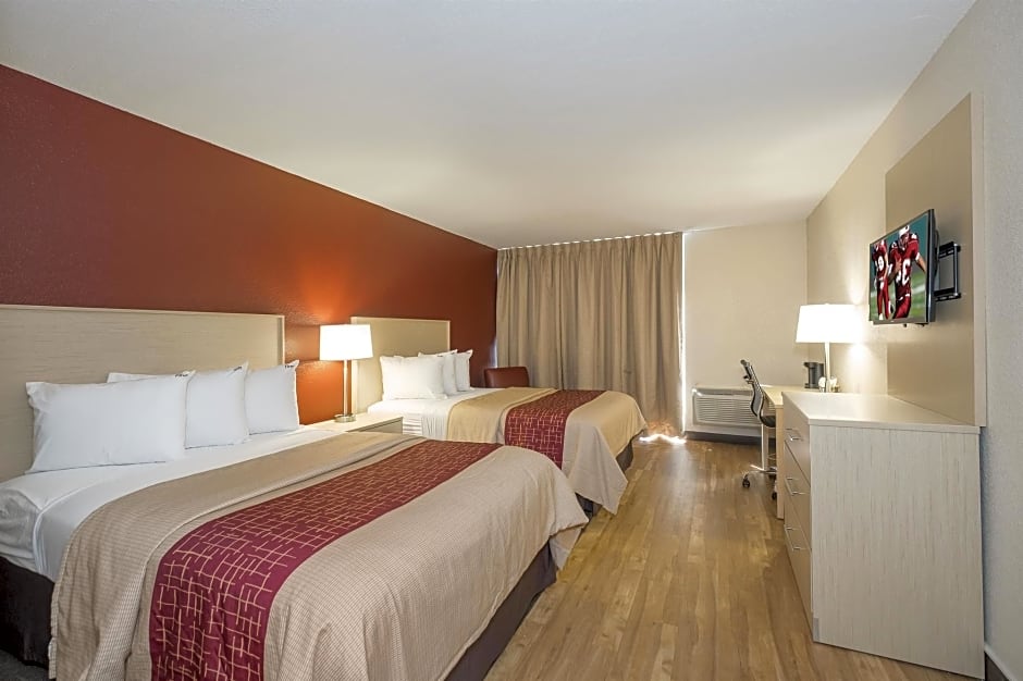 Days Inn by Wyndham Neptune Beach