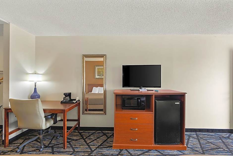 Americas Best Value Inn Celina