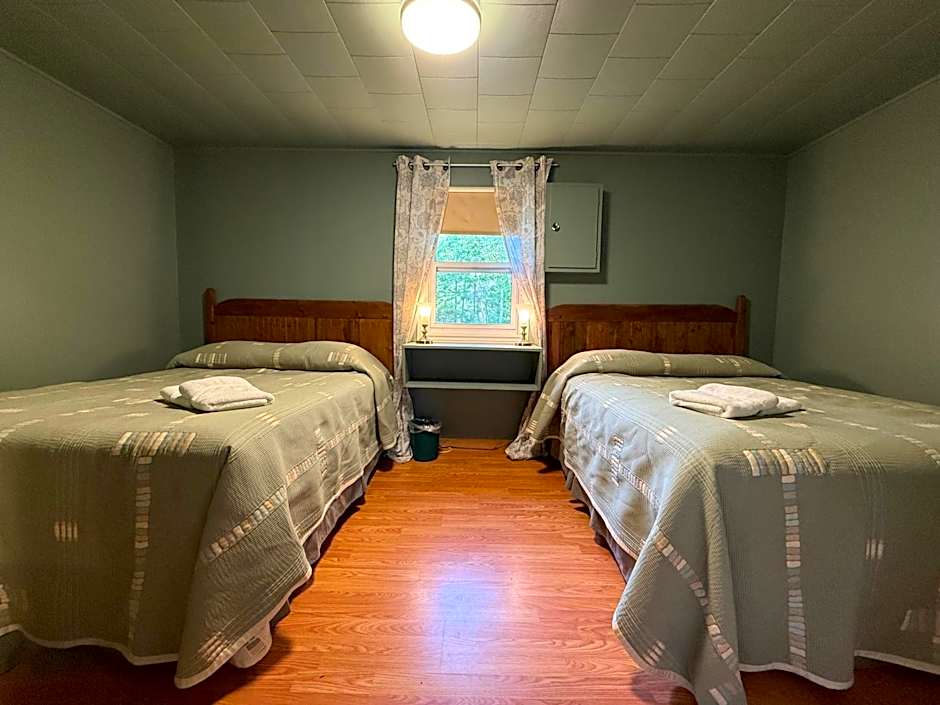 Forest & Lake PEI Cottages