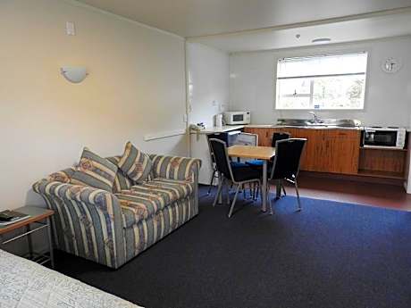 Corporate One Bedroom Unit