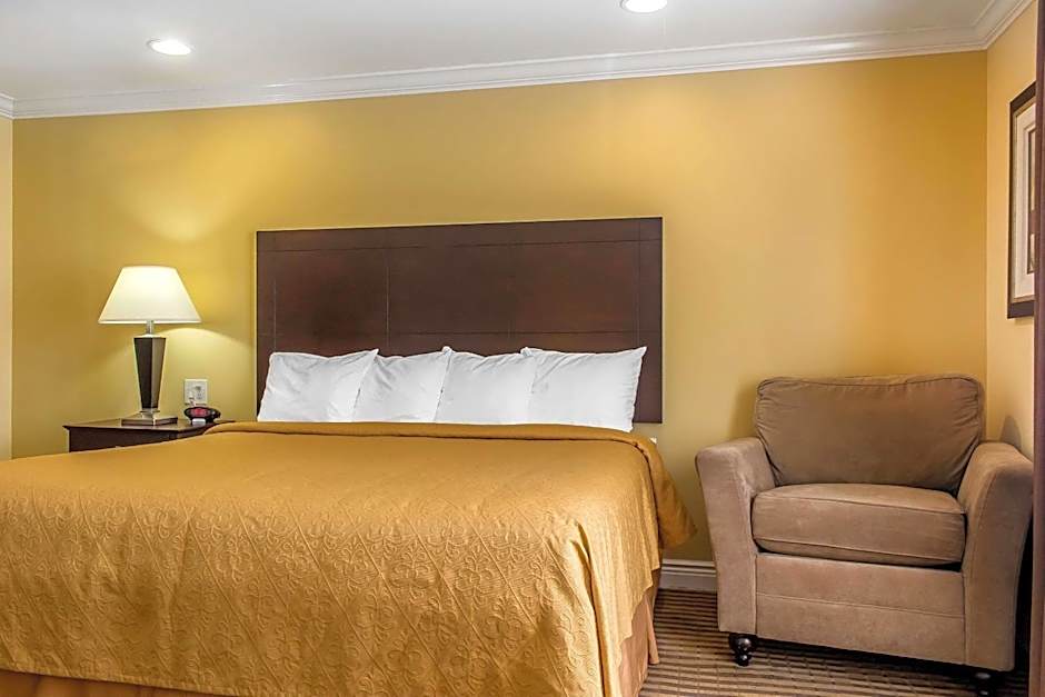 Quality Inn Near Mountain Creek