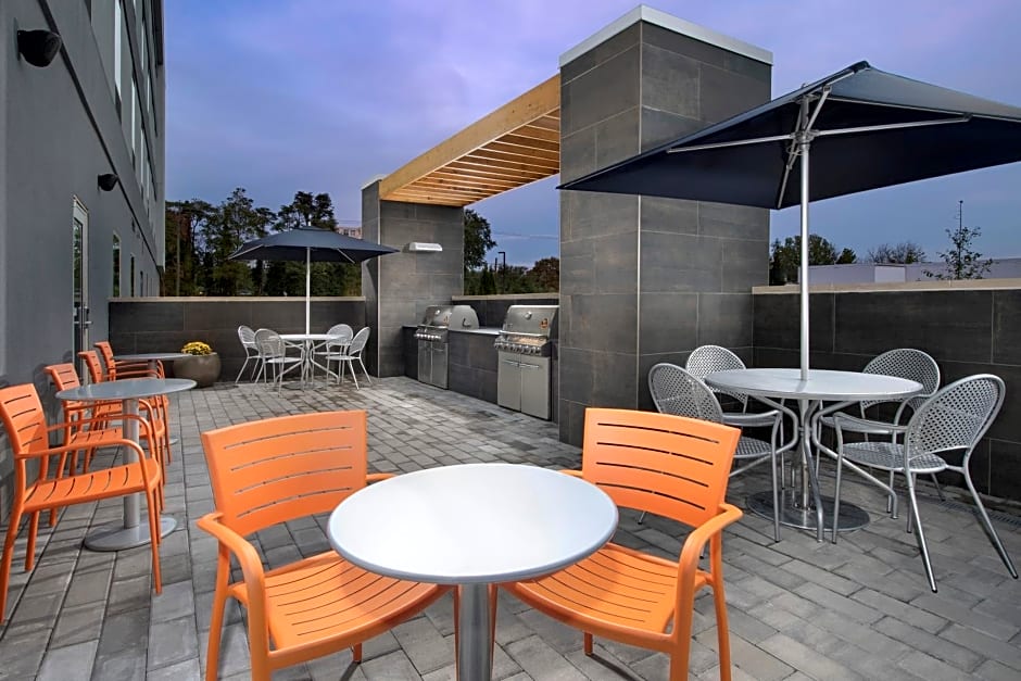 Home2 Suites By Hilton Charlottesville Downtown